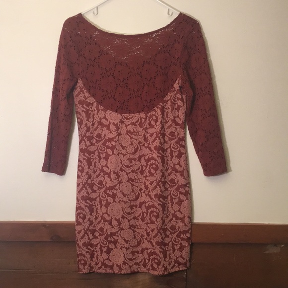 Dress - Picture 3 of 3